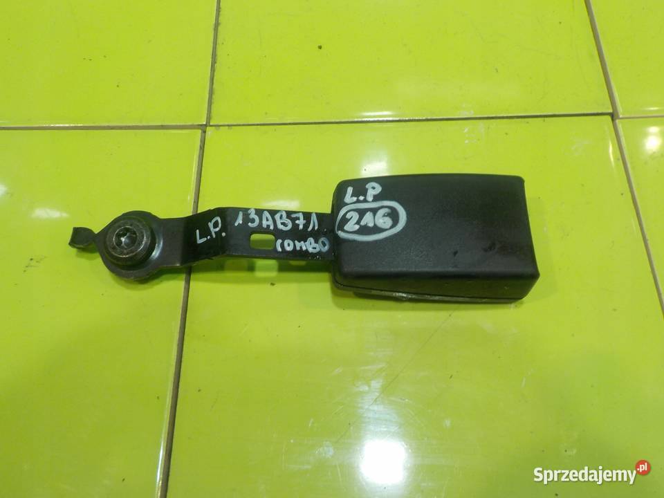 OPEL COMBO D 13 CDTI 16r zapinka pasa lewa przod mazowieckie