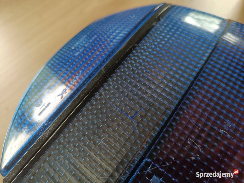 Lampa Hella Blue Golf 3 Magic Colours prawe