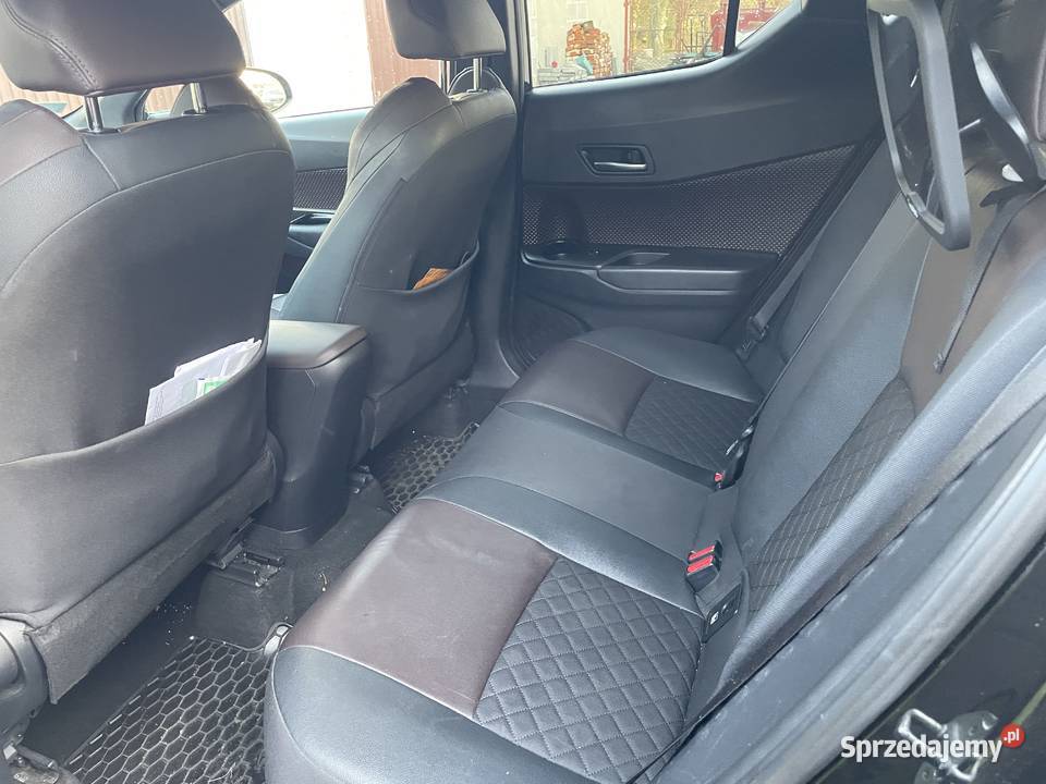 Toyota CHR 18 Hybrid Prestige Rok produkcji 2017 Łączany