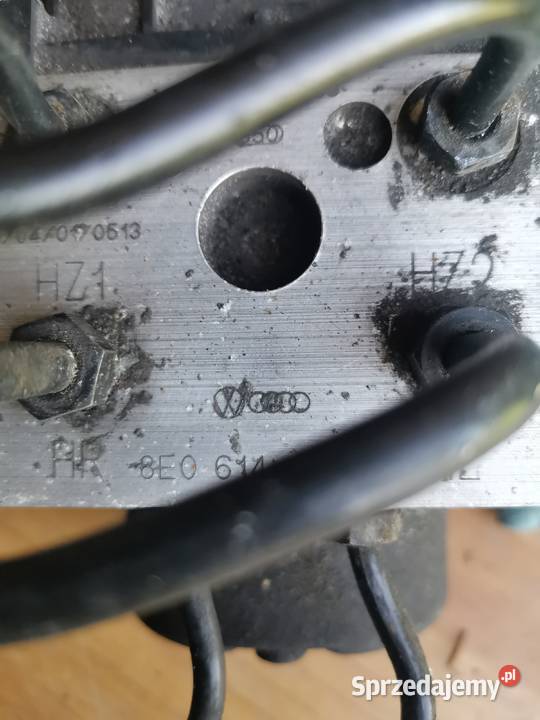 Audi a4 b5 pompa hamulcowa abs 8e0 614 11 ah osobowe Zabrze