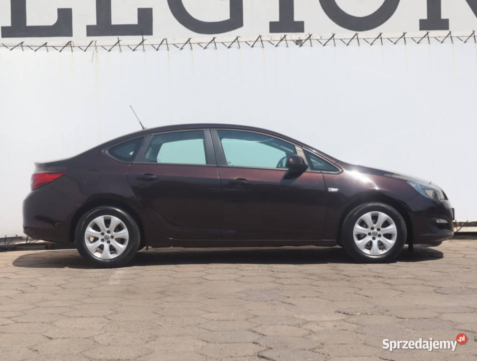 Opel Astra 16 16V