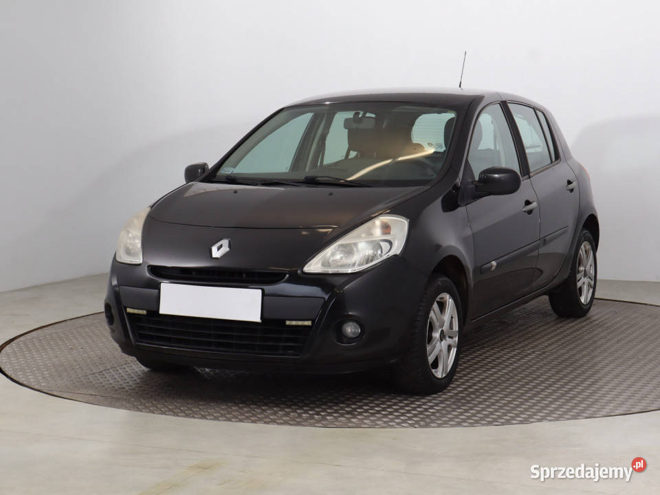 Renault Clio 12 TCe isofix Bielany Wrocławskie
