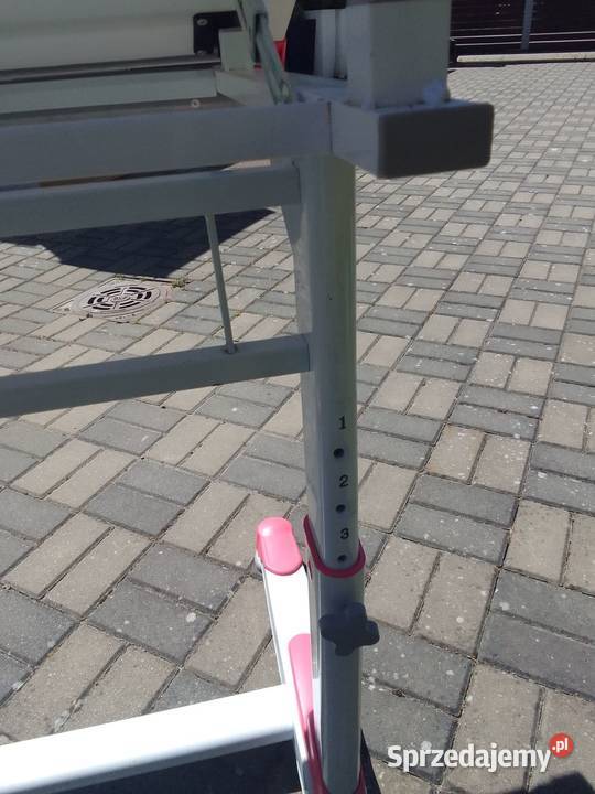 STÓŁ edukacyjny BIURKO studenckie uniwersalne zachodniopomorskie Rewal