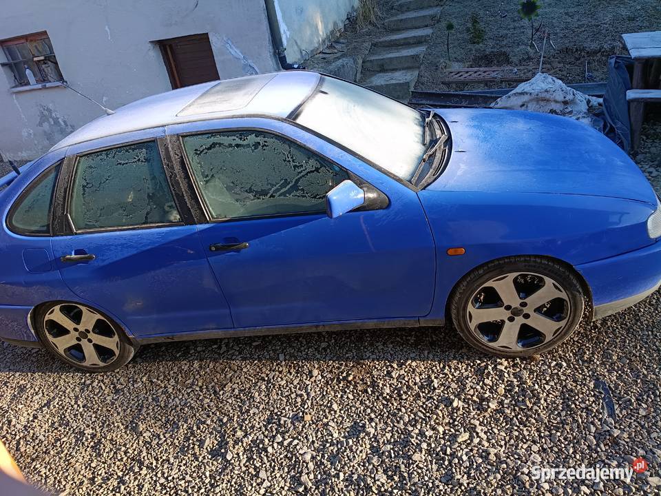 Seat cordoba 210000km Wydrna