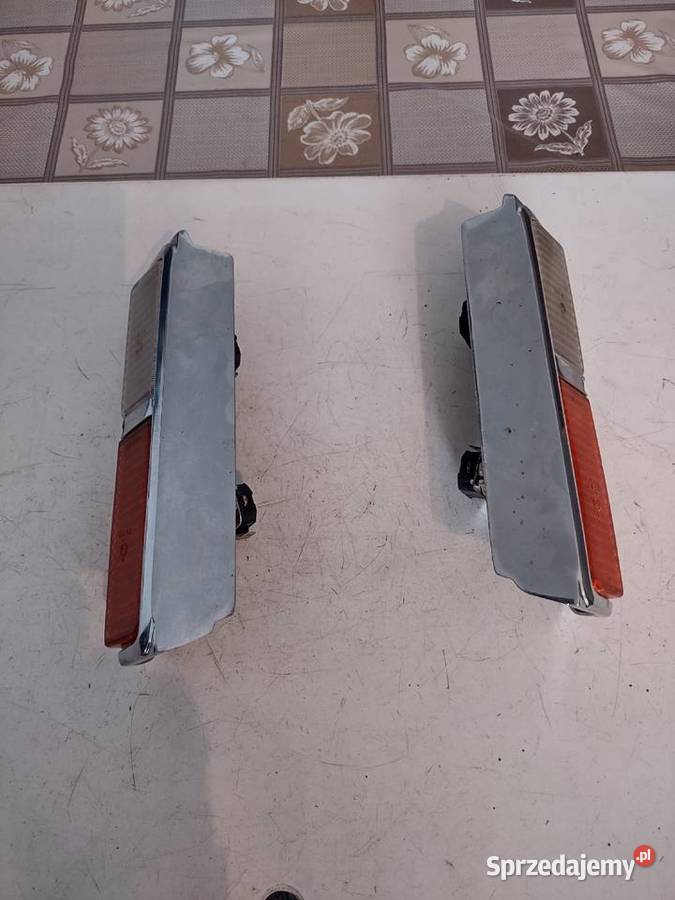 FIAT 125 P 1300 LAMPY KIERUNEK POZYCJA PRZÓD osobowe Lublin