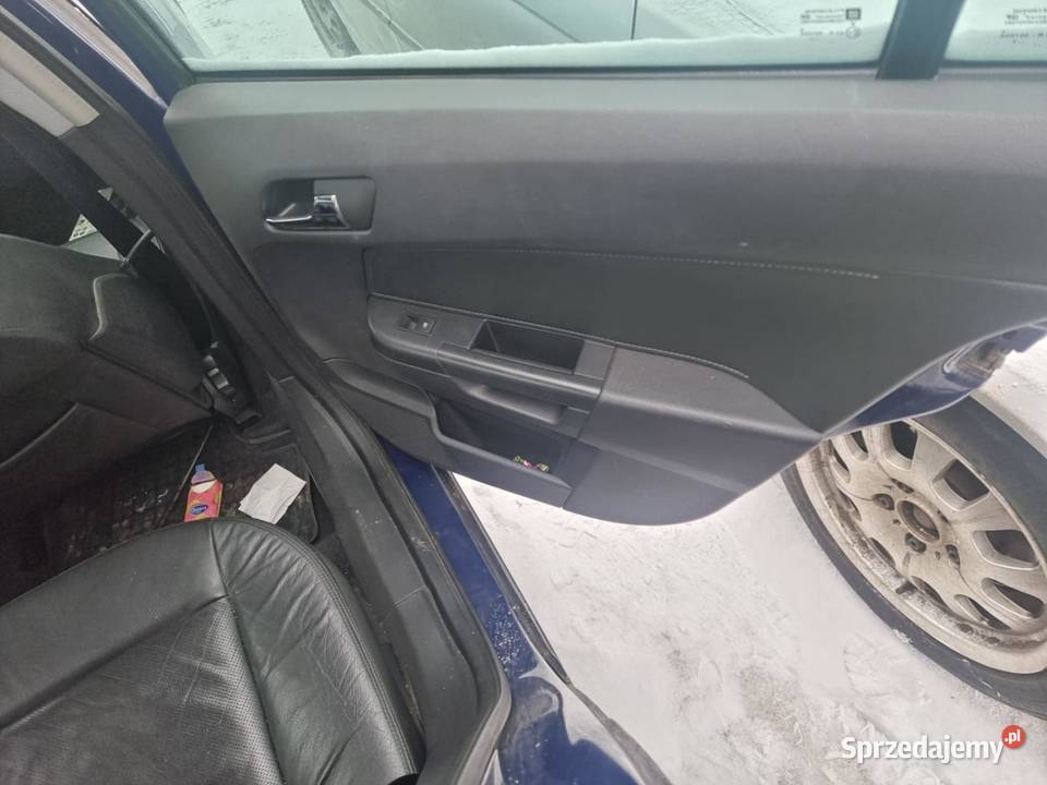 Fotele skórzane z boczkami do poprawek Opel