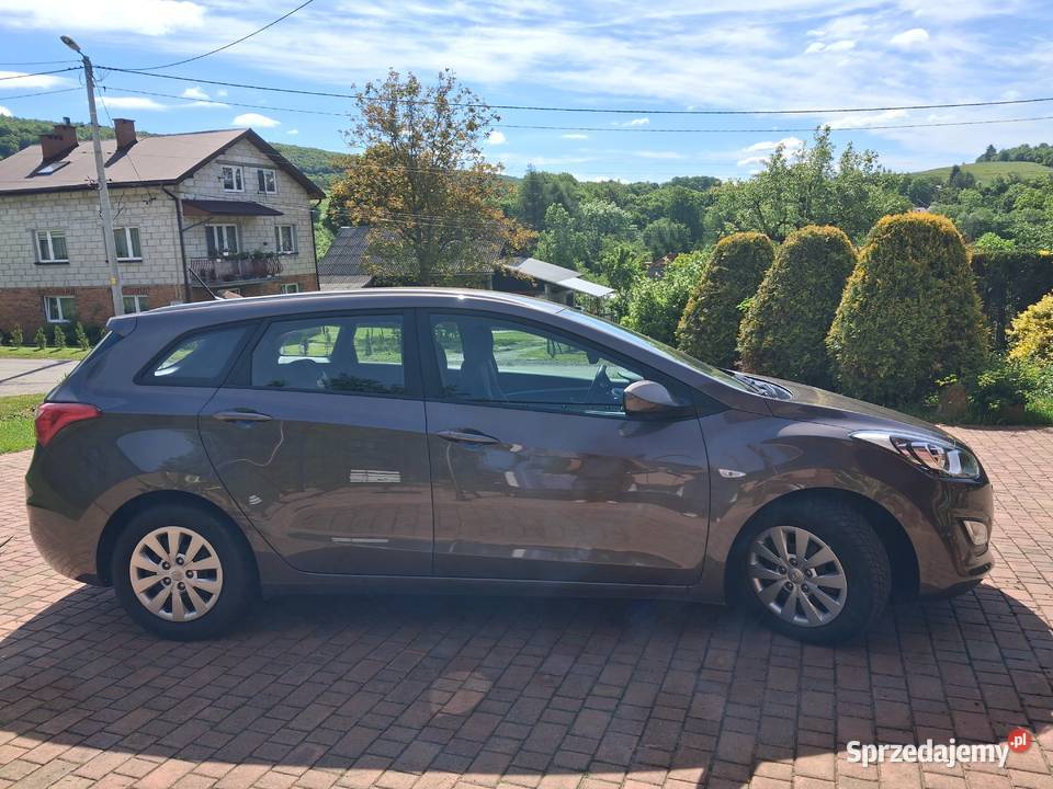 Hyundai i30 garażowany czujnik parkowania podkarpackie Raczkowa
