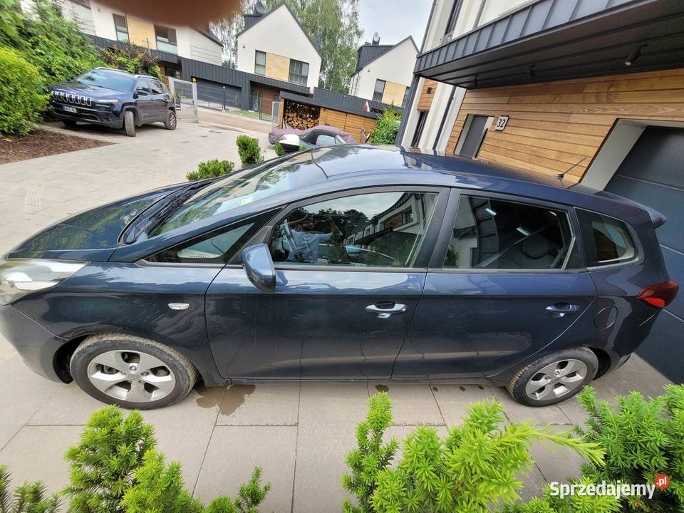 Kia Carens 17 CRDi świetne auto mazowieckie Piaseczno sprzedam