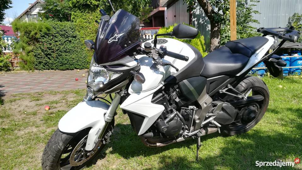 Honda CB1000R bezwypadkowy z Polski 125KM wielkopolskie Ujście