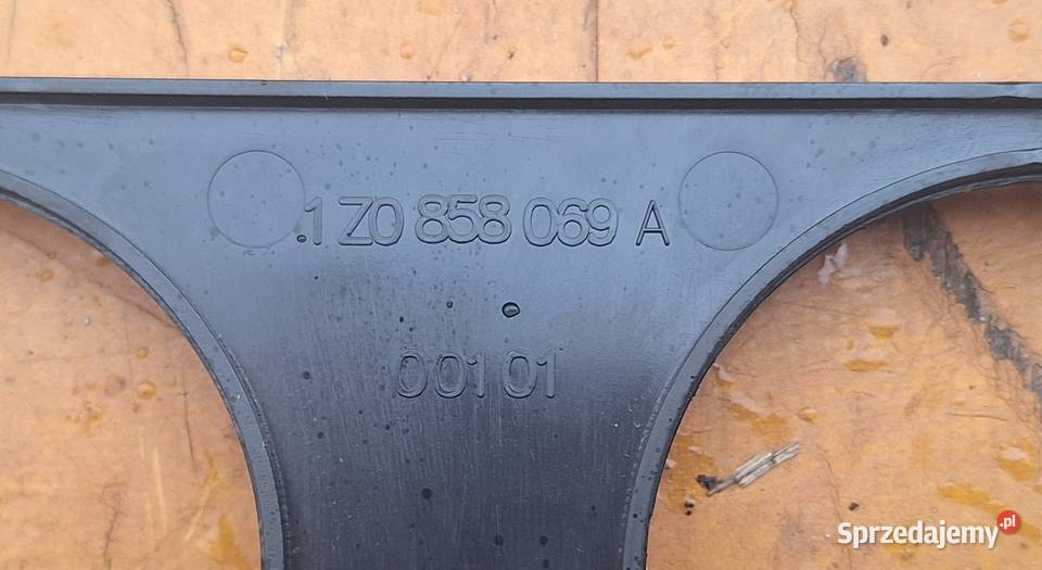 SKODA OCTAVIA II RAMKA RADIA KLIMATYZACJI mazowieckie