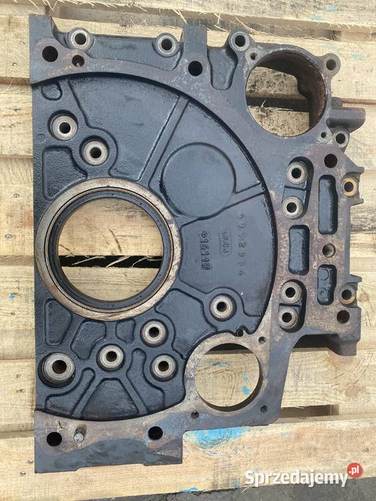 KRYZA SILNIKA 4892994 FPT IVECO HOLLAND T6125