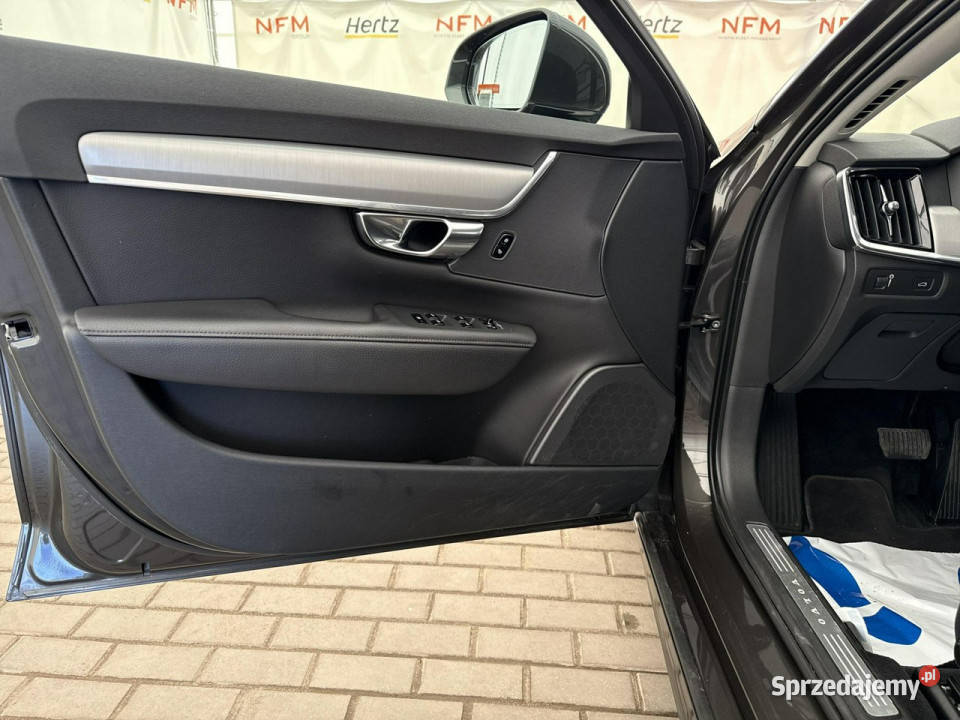 Volvo V90 20 D4190 Momentum Salon Faktura VAT światła LED V90 Warszawa