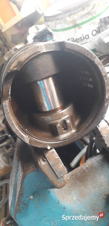 Tłoki silnika deutz 6fl913 mazowieckie Kołbiel