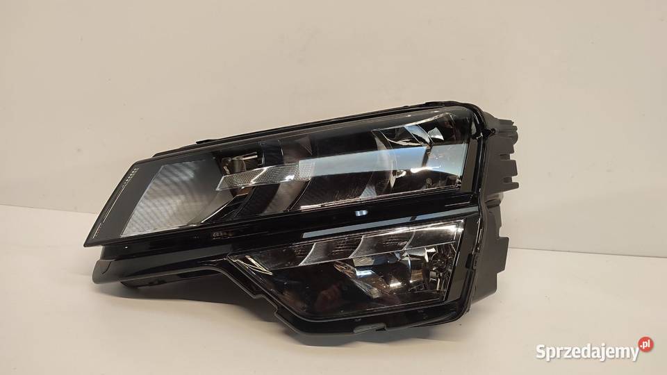 SKODA KAROQ LAMPA LEWY PRZÓD 57C941015A ANGLIK osobowe