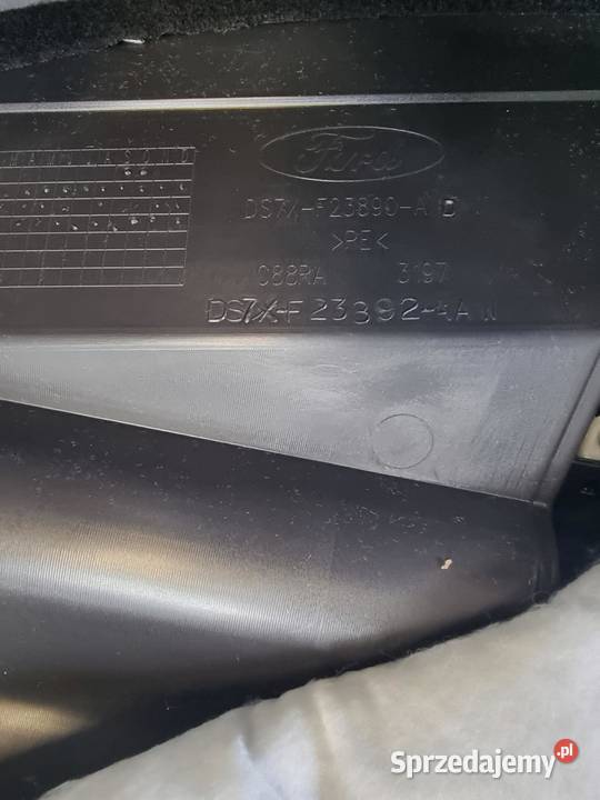 FORD MONDEO MK5 BOCZEK TAPICERKA DRZWI PRAWY Tapicerki samochodowe