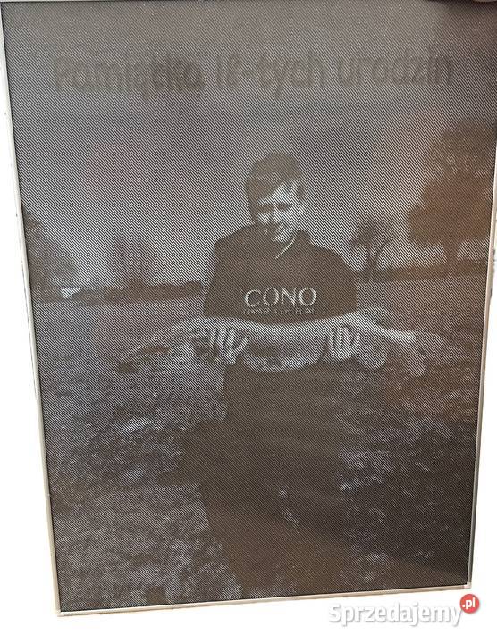 Portret na zamówienie grawer na MDF Czapury