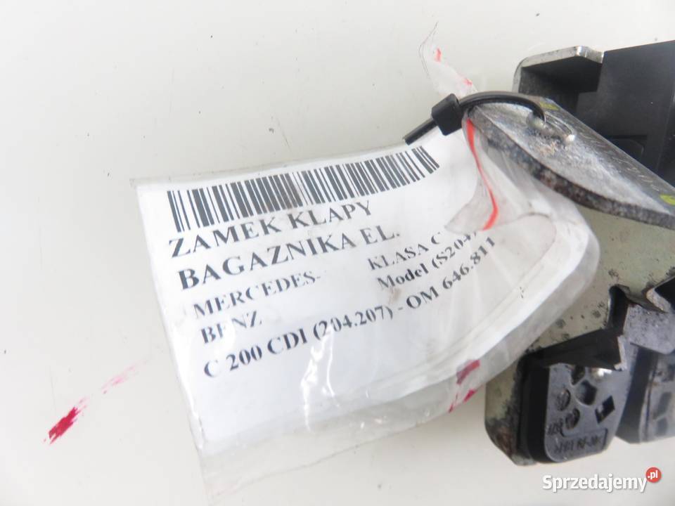 ZAMEK KLAPY MERCEDES S204 KOMBI 2047400335 osobowe sprzedam
