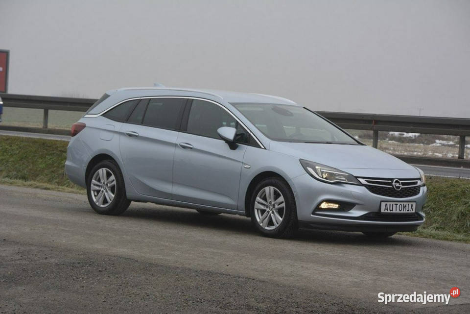 Opel Astra 16CDTI doinwestowany bezwypadkowy 116511km