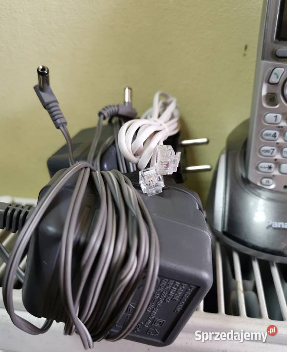 Panasonic KXTCD322 kolorowy ekran DECT telefon Szczytna