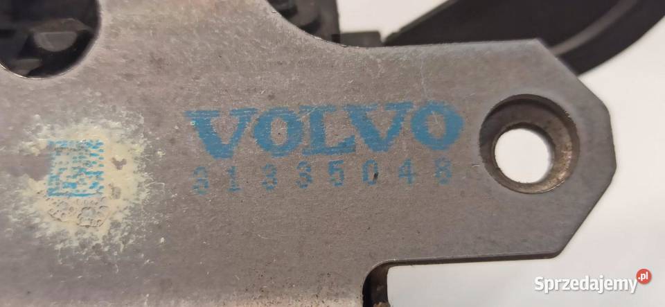 VOLVO S40 ZAMEK KLAPY BAGAŻNIKA 31335048