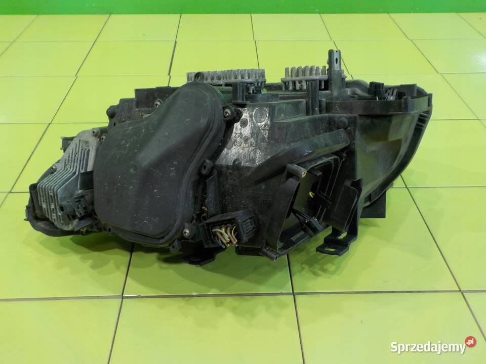 BMW 3 E92 LIFT 20 D 10r 2D COUPE XENON lampa Suków