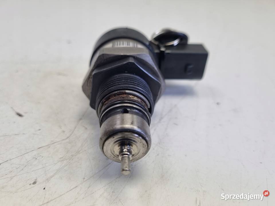 CZUJNIK PALIWA zawór BMW E60 E61 30 D 0281002738 Rudka