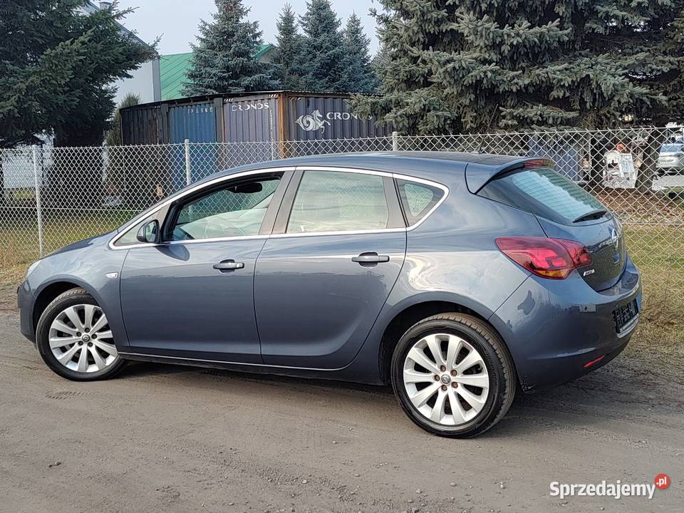 OPEL ASTRA 16 BENZYNA Astra Leszno