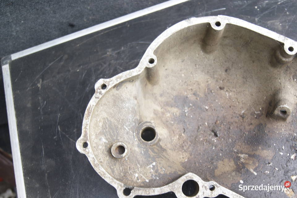 DEKIEL SILNIKA POKRYWA SILNIKA TRIUMPH 204 B śląskie Rybnik