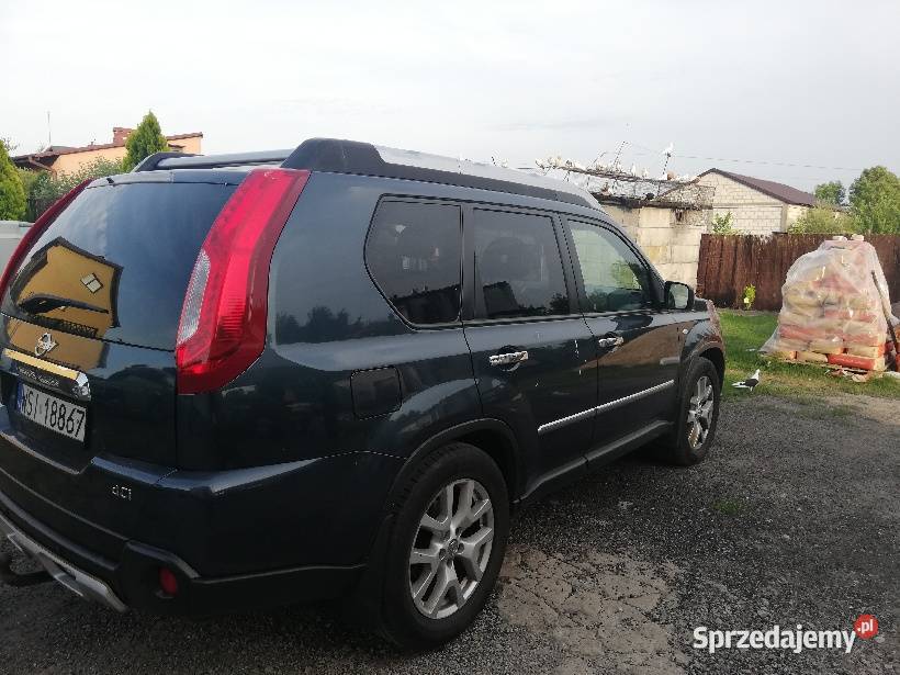 Nissan X trail T31 4x4 Platinum Rok produkcji 2011 X-Trail Józefów sprzedam