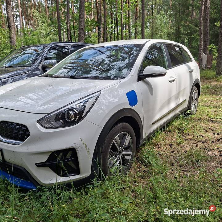 Kia Niro Hybrid Plugin Samochody osobowe sprzedam