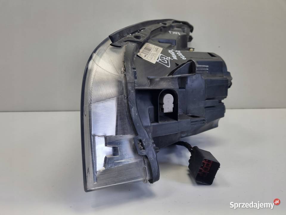 LAMPA PRAWA Volvo V60 S60 II PRZEDNIA prawy Rudka