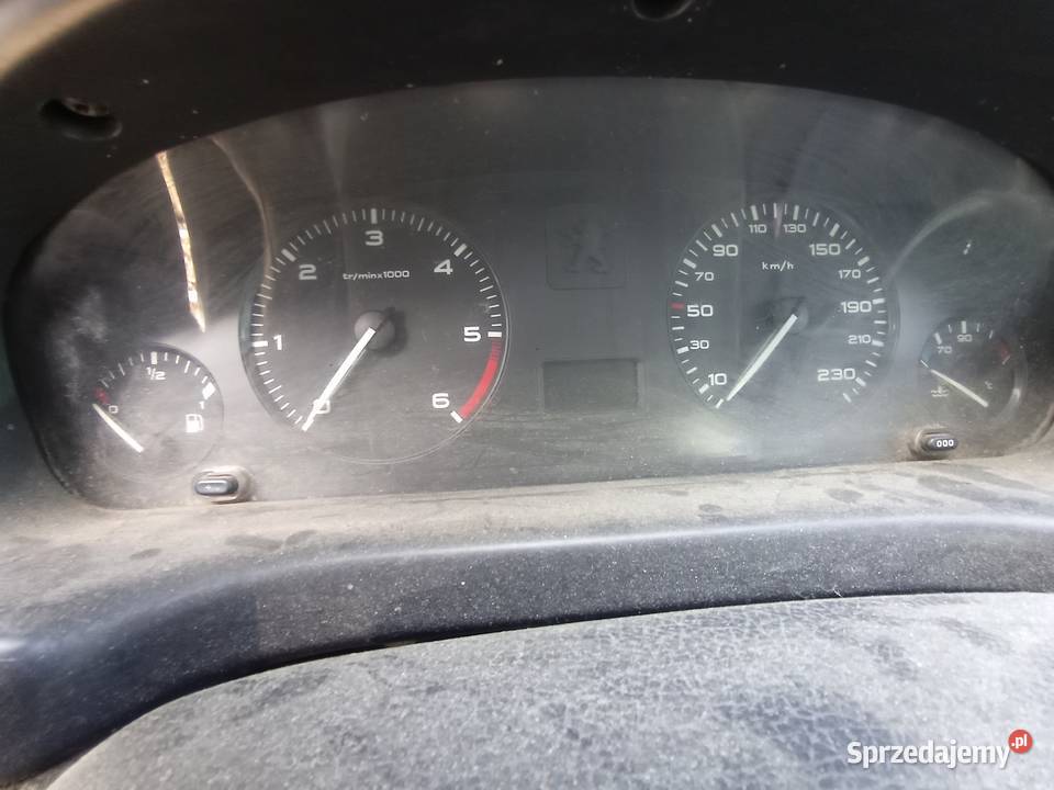 Peugeot 406 20 HDi 80 kW 2002 r dawca części Rok produkcji 2002 Motoryzacja wielkopolskie Szklarka Myślniewska