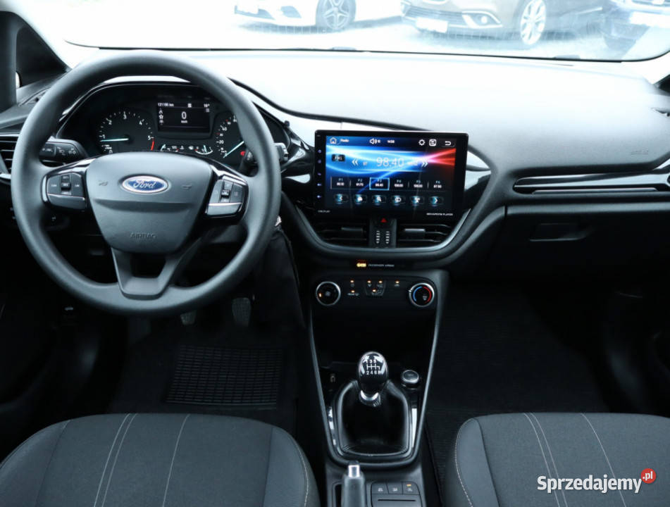 Ford Fiesta 15 TDCi biały Fiesta Piaseczno sprzedam