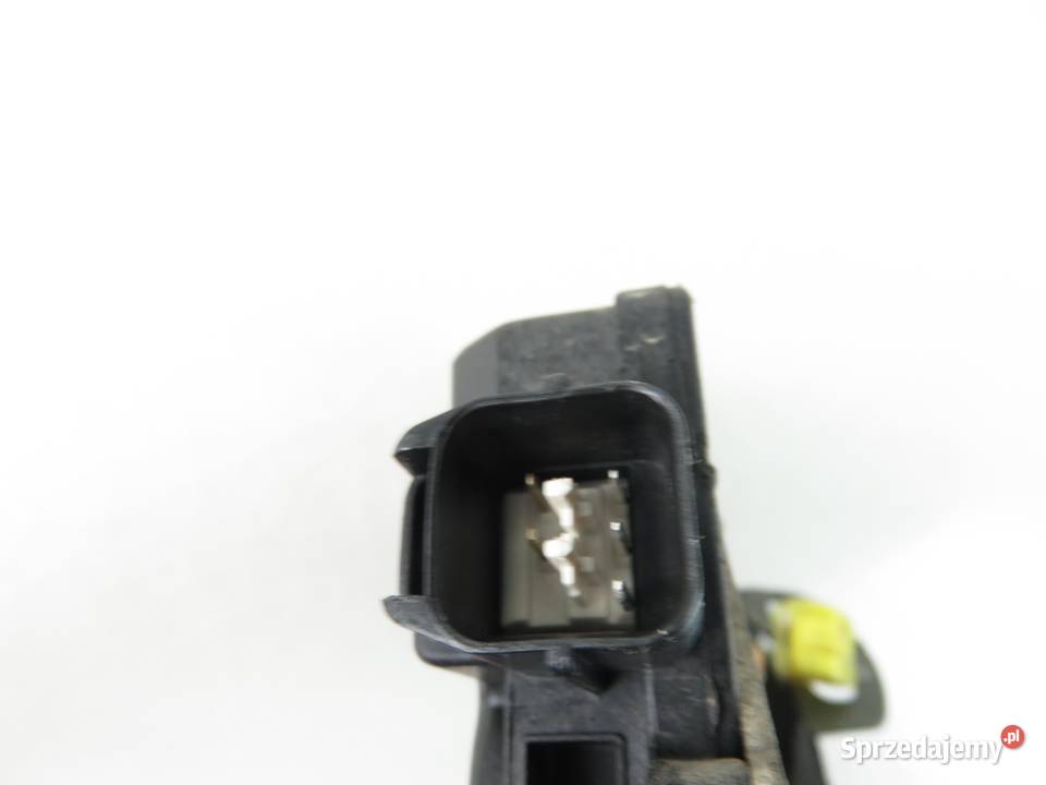 ZAMEK LEWY TYLNY HYUNDAI TERRACAN 5 PIN sprzedam