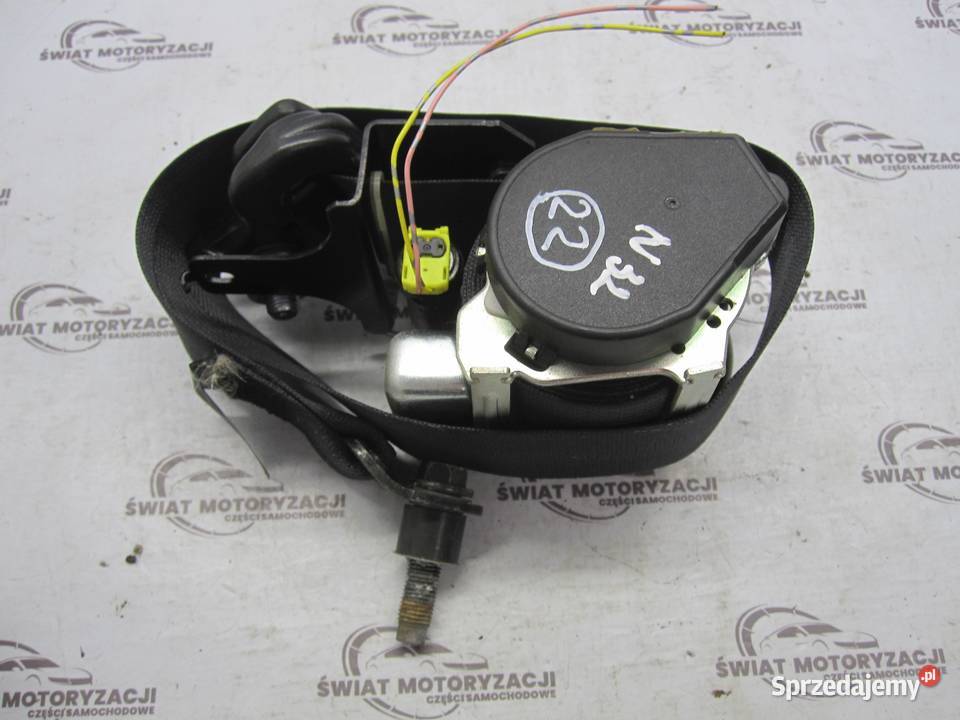 NISSAN JUKE I LIFT 15r pas bezpieczeństwa lewy świętokrzyskie