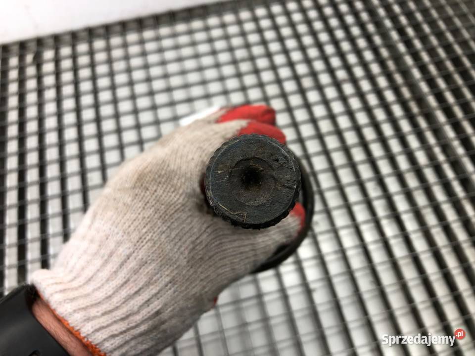 PÓŁOŚ LEWY PRZÓD NISSAN TERRANO I 24 103 8696 sprzedam