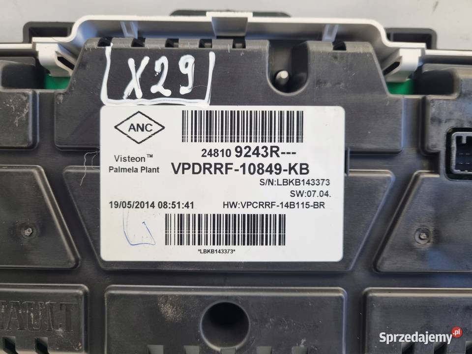 Renault Captur I benzyna LICZNIK ZEGARY Europa osobowe Rudka