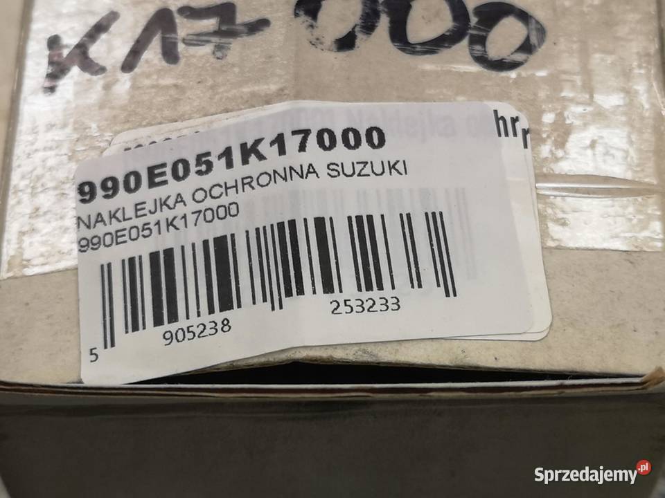 NAKLEJKA PROGU BAGAŻNIKA SUZUKI SPLASH 20082014