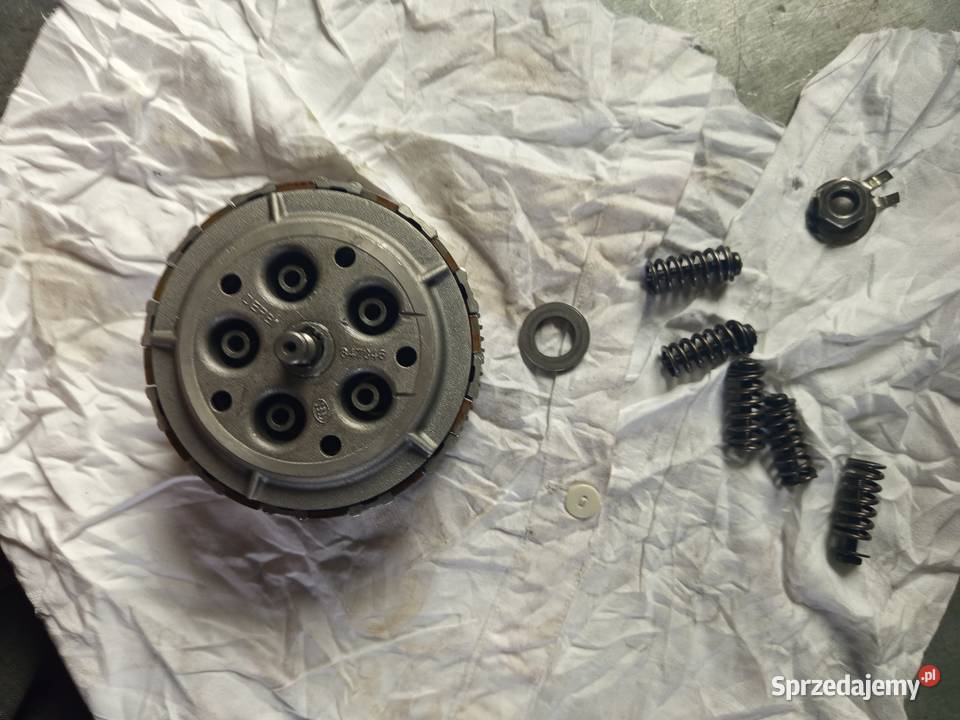 Kosz sprzęgłowy Derbi Senda 50 Pszczyna