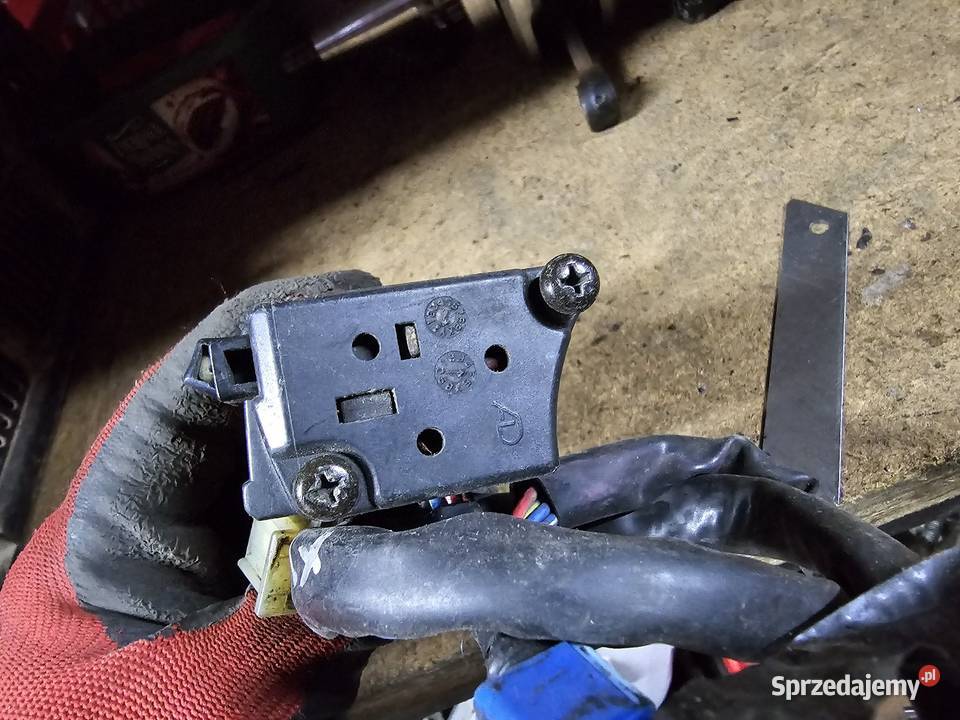 Yamaha XJ 600 diversion przełącznik prawy xj600 Jelenia Góra