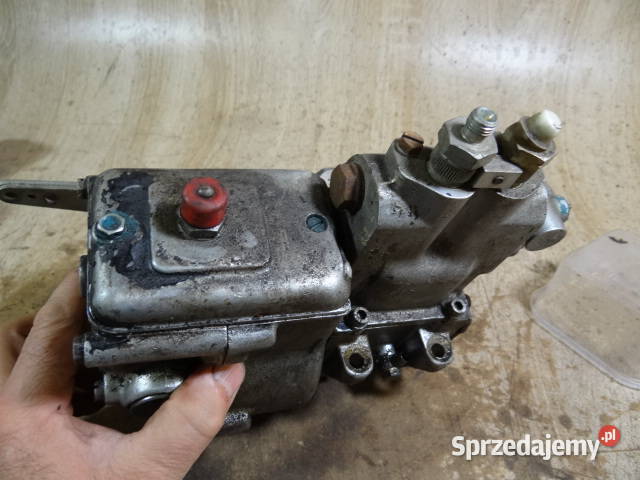pompa wtryskowa IFA TGL 12378 2 cylindry Robur osobowe