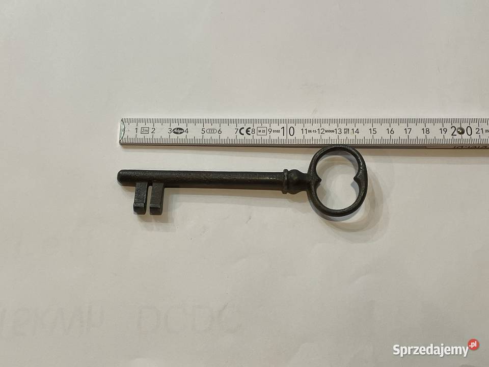 Stary duży klucz Antyki Chudów