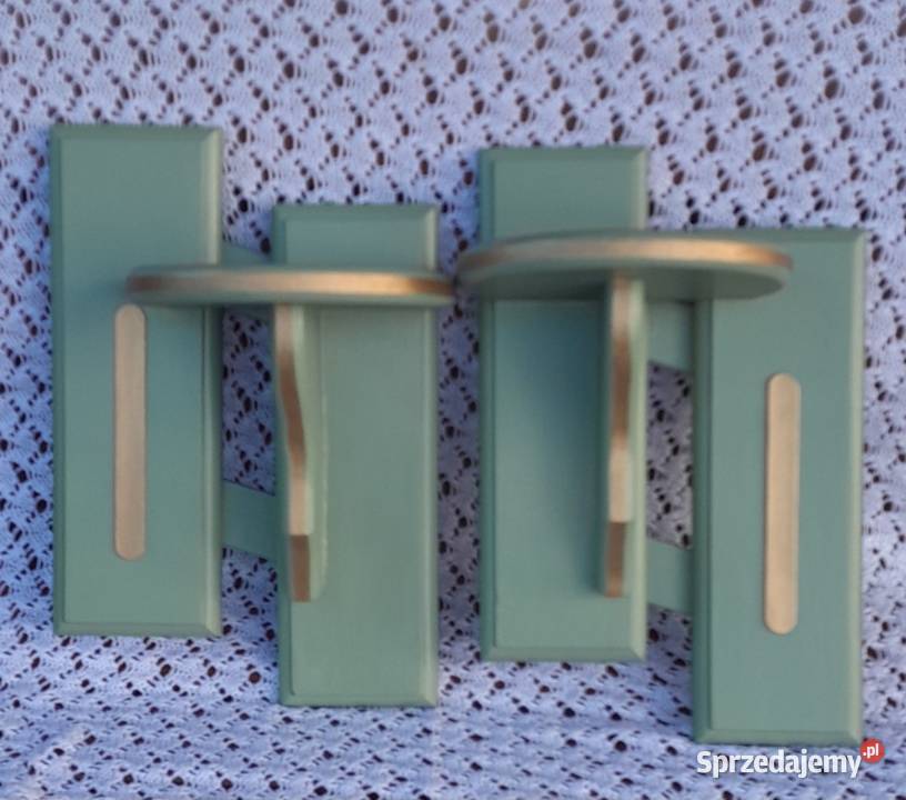 Świeżo odnowione kwietniki świeczniki drewniane Rzeszów