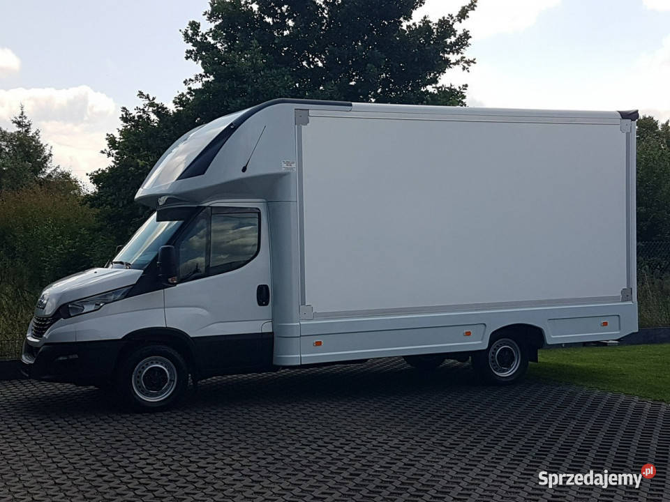 Iveco Daily KONTENER NISKOPODŁOGOWY 443x223x242 Poręba sprzedam