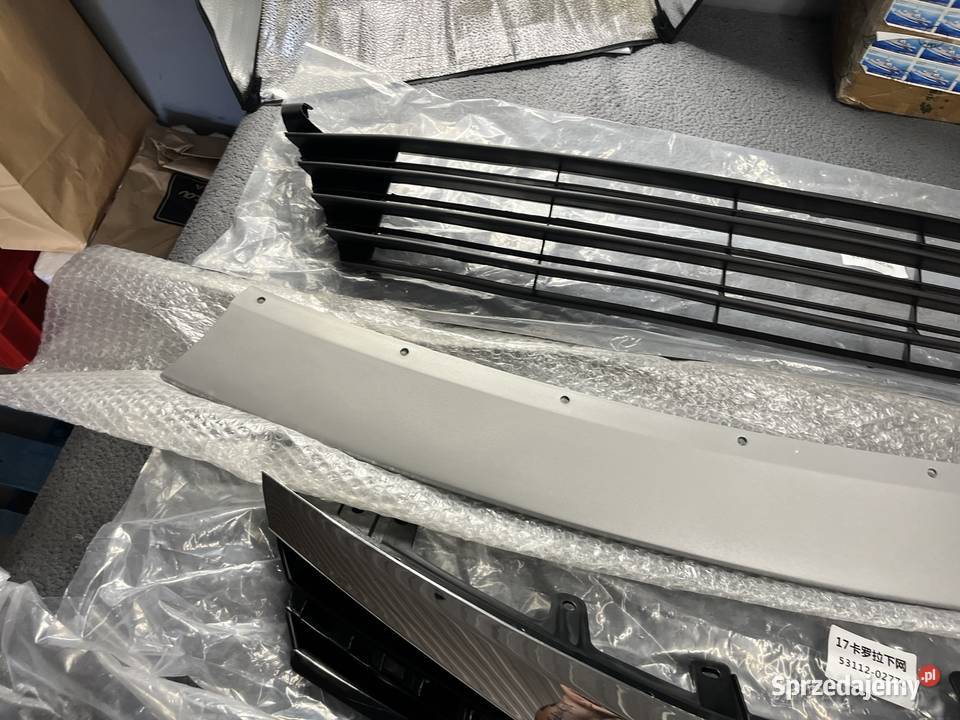 Toyota Corolla 20172019 grill atrapa kratki Warszawa sprzedam