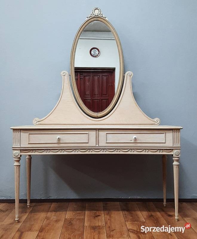 Stara Toaletka Oczyszczona AntykiMarki mazowieckie Marki