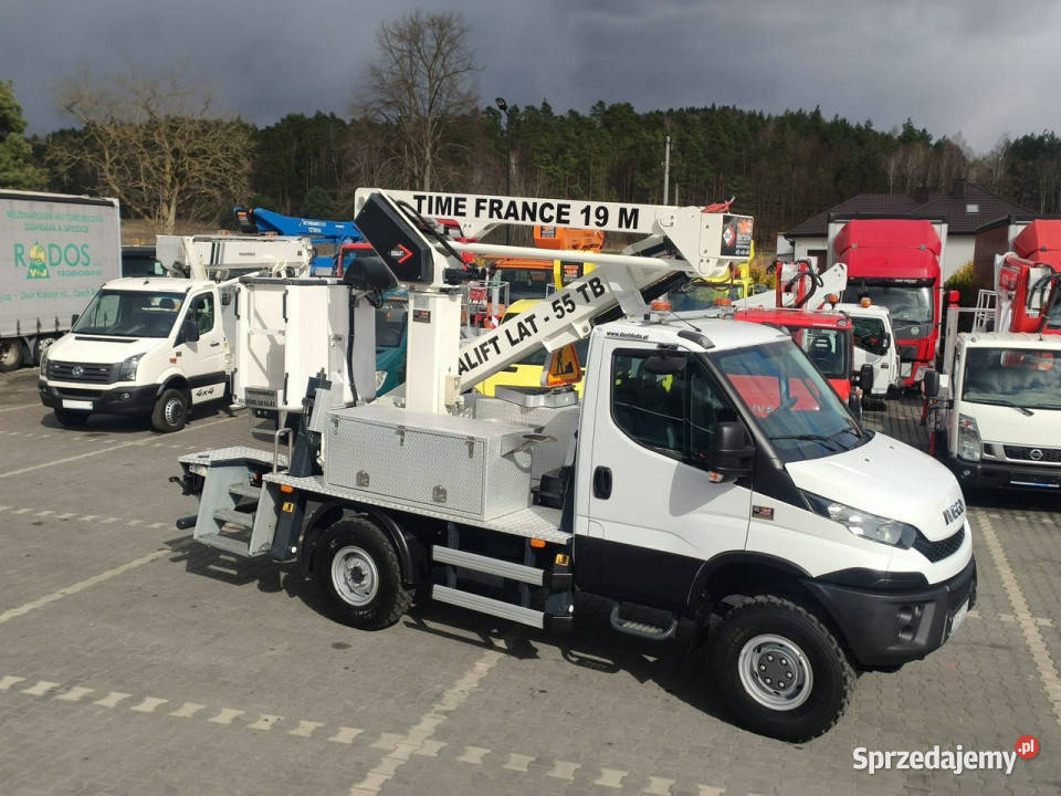 Iveco Daily 55S17W 4x4 Zwyżka 19m Versalift Lat świętokrzyskie Widełki