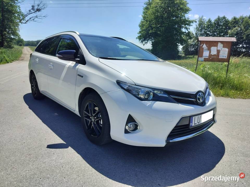 Toyota Auris Hybrid 2015 Włodawa