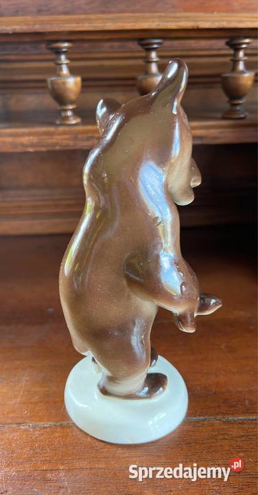 Figurka Niedźwiadka stojący Łomonosow Gdańsk