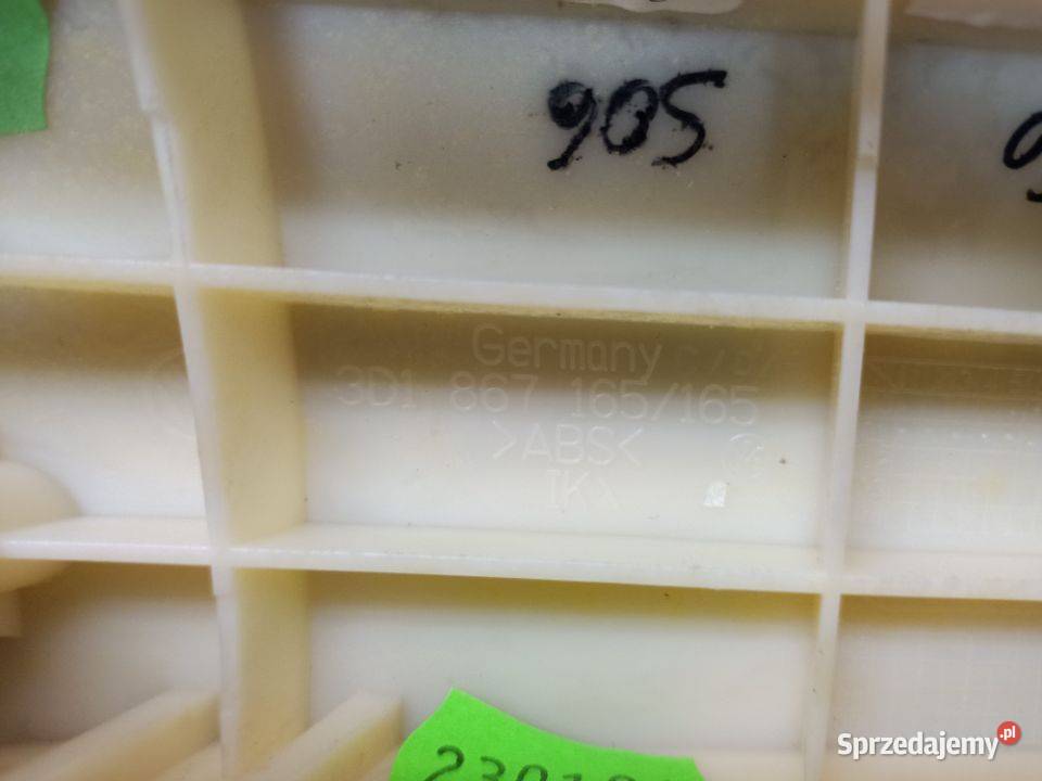 KIESZEŃ PODŁOKIETNIK BOCZKA LEWY PRZÓD 3D1867165